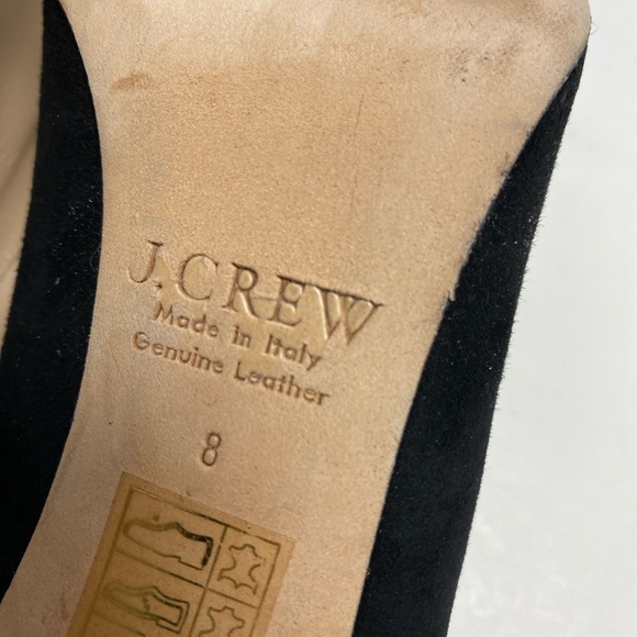 Black Suede J. Crew pumps. - Picture 6 of 7